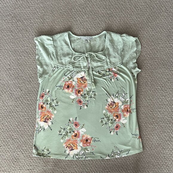 Spring Top - Picture 3 of 4